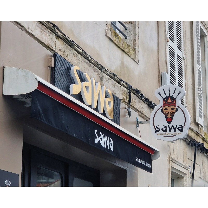 Sawa enseigne drapeau forme sur mesure